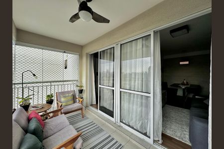 Apartamento à venda com 65m², 2 quartos e 2 vagas Apartamento à venda com 65m², 2 quartos e 2 vagasSacada