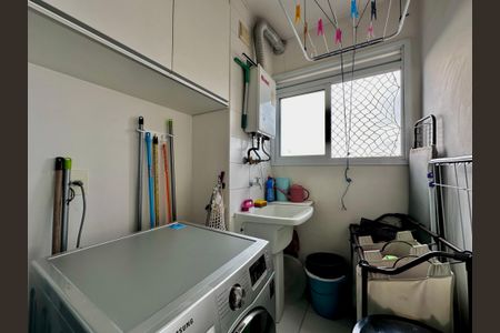 Apartamento à venda com 65m², 2 quartos e 2 vagas Apartamento à venda com 65m², 2 quartos e 2 vagasÁrea de Serviço