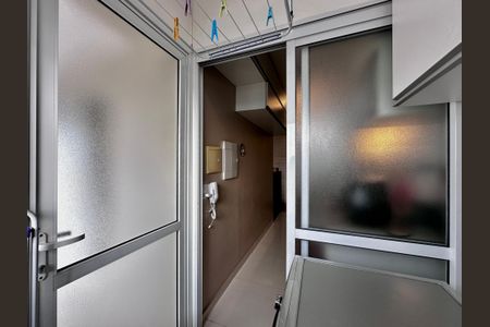 Apartamento à venda com 65m², 2 quartos e 2 vagas Apartamento à venda com 65m², 2 quartos e 2 vagasÁrea de Serviço