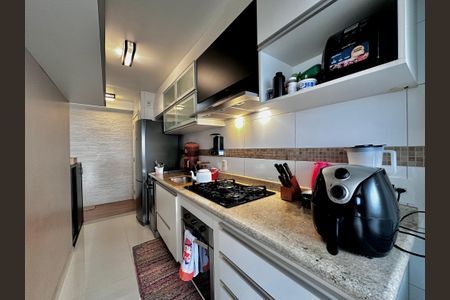 Apartamento à venda com 65m², 2 quartos e 2 vagas Apartamento à venda com 65m², 2 quartos e 2 vagasCozinha
