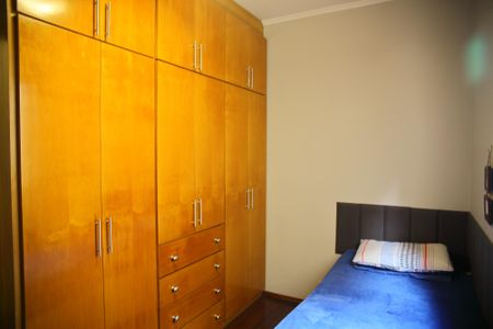 Casa à venda com 200m², 3 quartos e 2 vagasQuarto 2