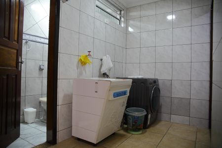 Casa à venda com 200m², 3 quartos e 2 vagasÁrea de Serviço