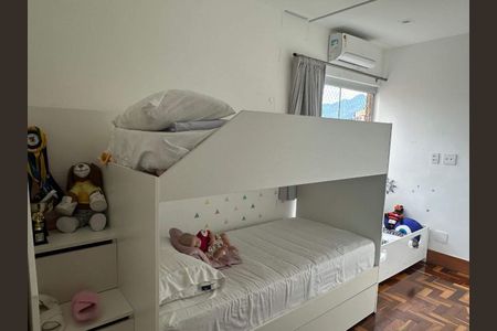 Apartamento à venda com 140m², 3 quartos e 2 vagas