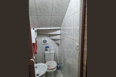 Casa à venda com 228m², 2 quartos e 4 vagas