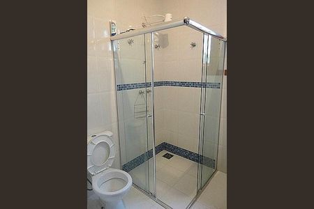 Casa de condomínio à venda com 350m², 4 quartos e 4 vagas