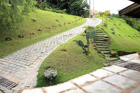 Casa de condomínio à venda com 350m², 4 quartos e 4 vagas