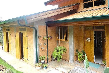 Casa de condomínio à venda com 350m², 4 quartos e 4 vagas