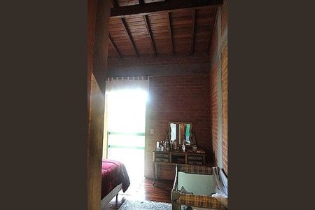 Casa de condomínio à venda com 350m², 4 quartos e 4 vagas