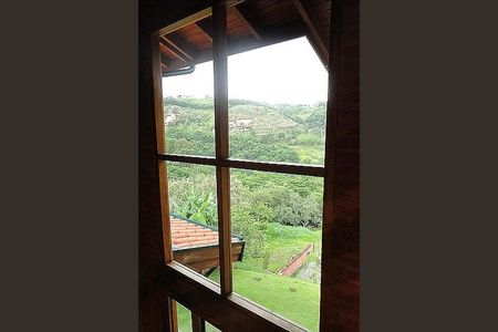 Casa de condomínio à venda com 350m², 4 quartos e 4 vagas