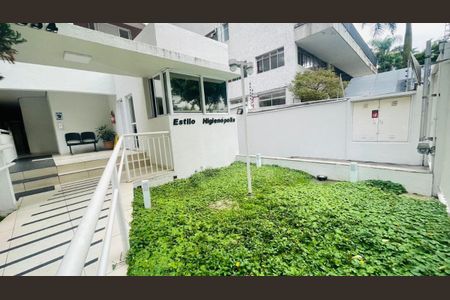 Apartamento à venda com 94m², 2 quartos e 2 vagas