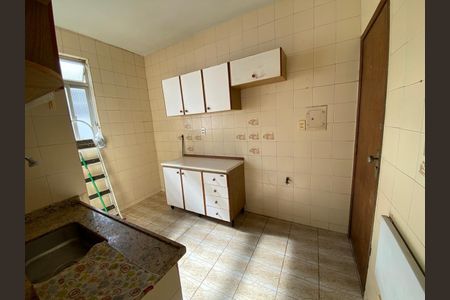 Apartamento à venda com 90m², 2 quartos e 1 vaga