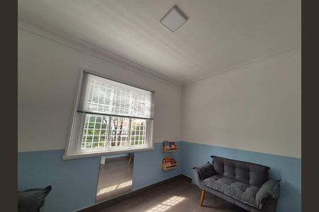 Casa à venda com 240m², 5 quartos e 2 vagas