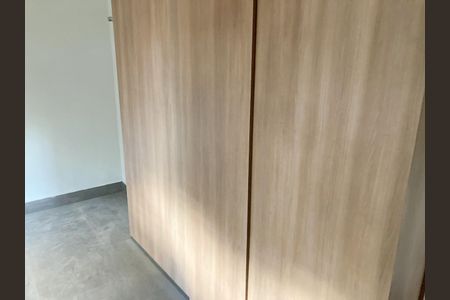 Casa à venda com 240m², 5 quartos e 2 vagas