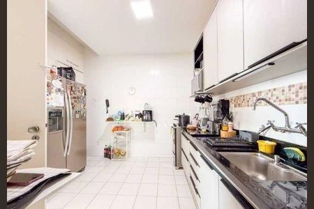 Apartamento à venda com 169m², 4 quartos e 2 vagas