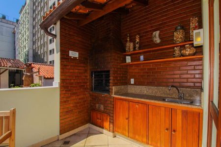 Casa à venda com 227m², 4 quartos e 1 vaga