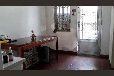 Casa à venda com 156m², 3 quartos e 2 vagas