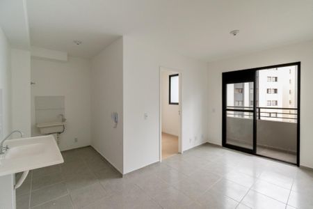 Sala de apartamento para alugar com 2 quartos, 36m² em Jardim Oriental, São Paulo