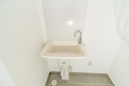 Apartamento para alugar com 36m², 2 quartos e sem vaga Apartamento para alugar com 36m², 2 quartos e sem vagaÁrea de Serviço