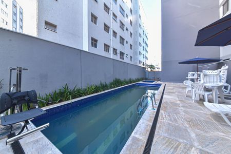 Apartamento à venda com 34m², 2 quartos e sem vagaÁrea comum