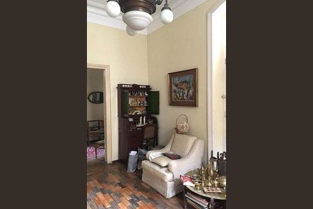 Casa à venda com 500m², 4 quartos e 2 vagas