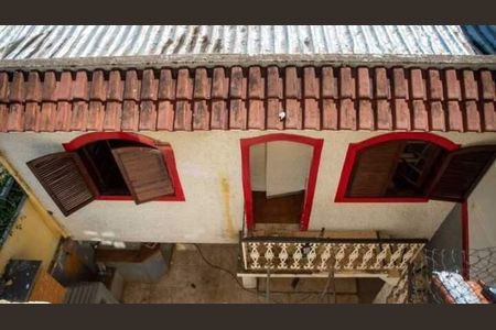 Casa à venda com 242m², 3 quartos e 2 vagas