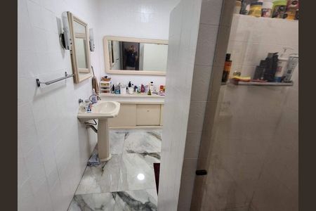 Casa à venda com 306m², 5 quartos e 5 vagas