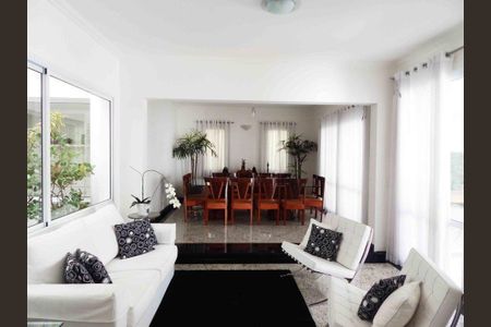 Casa à venda com 430m², 4 quartos e 6 vagas