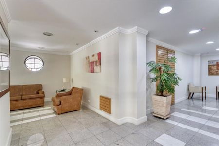 Apartamento à venda com 138m², 3 quartos e 2 vagas