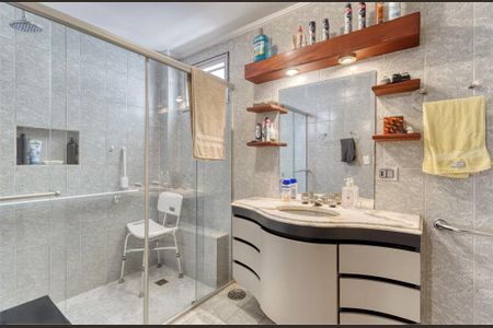 Apartamento à venda com 138m², 3 quartos e 2 vagas