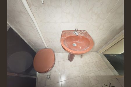 Apartamento à venda com 40m², 1 quarto e sem vaga Apartamento à venda com 40m², 1 quarto e sem vagaBanheiro Social