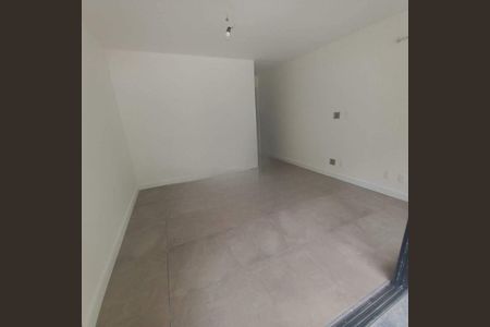 Casa à venda com 626m², 5 quartos e 3 vagas