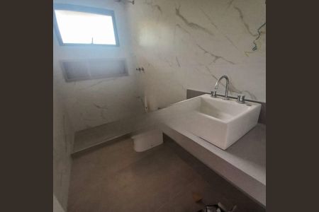 Casa à venda com 626m², 5 quartos e 3 vagas