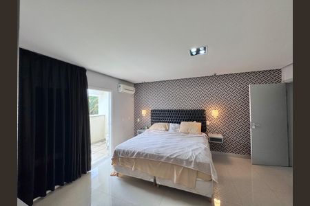 Casa à venda com 612m², 5 quartos e 4 vagasSuíte 4