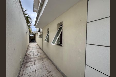 Casa à venda com 612m², 5 quartos e 4 vagasÁrea externa