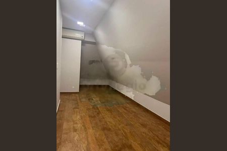 Casa à venda com 158m², 4 quartos e 2 vagas