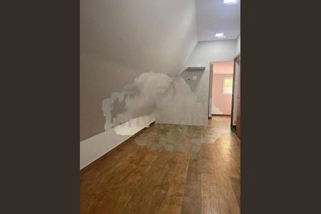 Casa à venda com 158m², 4 quartos e 2 vagas