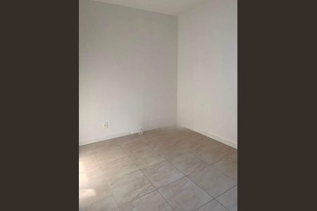 Casa à venda com 158m², 4 quartos e 2 vagas