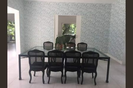 Casa à venda com 850m², 3 quartos e sem vaga
