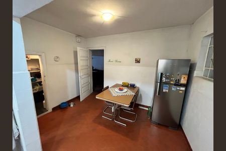 Casa à venda com 258m², 3 quartos e 2 vagasCozinha