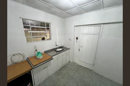 Casa à venda com 258m², 3 quartos e 2 vagasCozinha 2