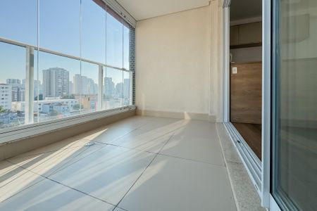Studio para alugar com 45m², 1 quarto e 1 vaga Studio para alugar com 45m², 1 quarto e 1 vagaVaranda