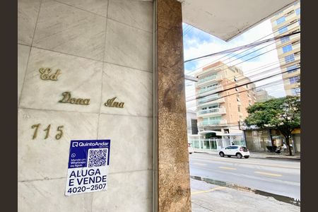 Apartamento à venda com 61m², 2 quartos e sem vaga Apartamento à venda com 61m², 2 quartos e sem vagaPlaca