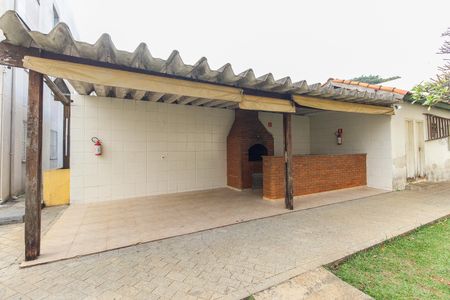Apartamento à venda com 43m², 2 quartos e 1 vaga Apartamento à venda com 43m², 2 quartos e 1 vagaChurrasqueira