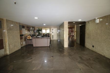 Apartamento para alugar com 70m², 3 quartos e 1 vagaHall de entrada