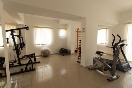 Apartamento à venda com 50m², 2 quartos e 1 vaga Apartamento à venda com 50m², 2 quartos e 1 vagaÁrea comum - Academia