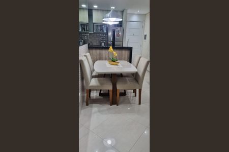 Apartamento à venda com 50m², 2 quartos e 1 vaga Apartamento à venda com 50m², 2 quartos e 1 vagaSala de Jantar