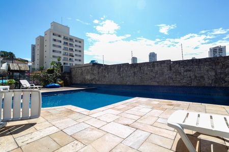 Apartamento à venda com 77m², 3 quartos e 2 vagas Apartamento à venda com 77m², 3 quartos e 2 vagasÁrea comum - Piscina