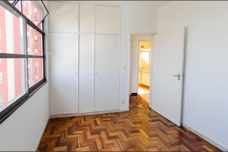 Apartamento à venda com 69m², 3 quartos e 1 vagaQuarto 2