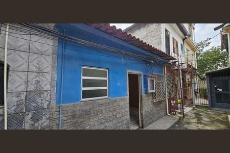 Casa à venda com 31m², 1 quarto e 1 vaga