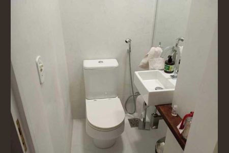 Apartamento à venda com 131m², 3 quartos e 1 vaga